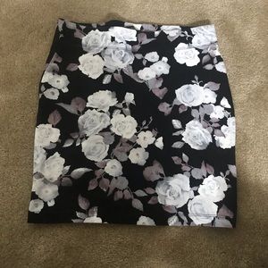 Forever 21 floral skirt